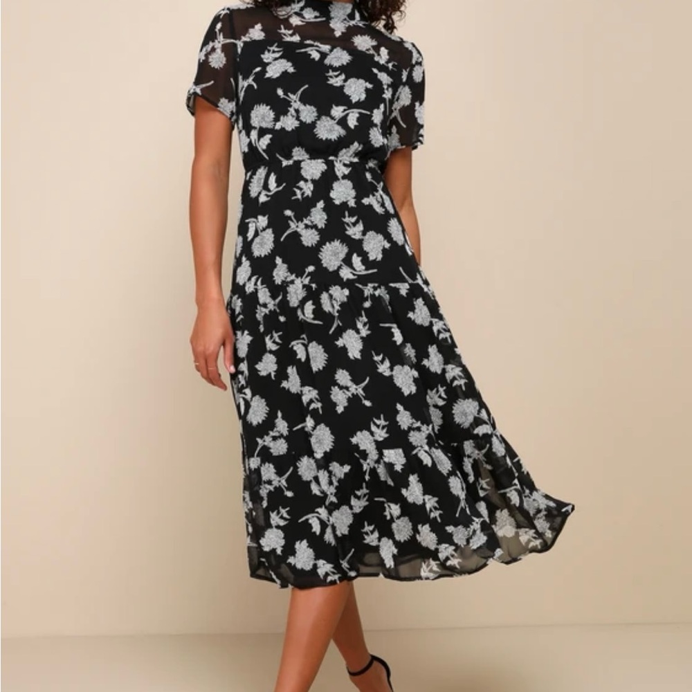 Lulus Floral Dressed Up Black Floral Print Midi Dress